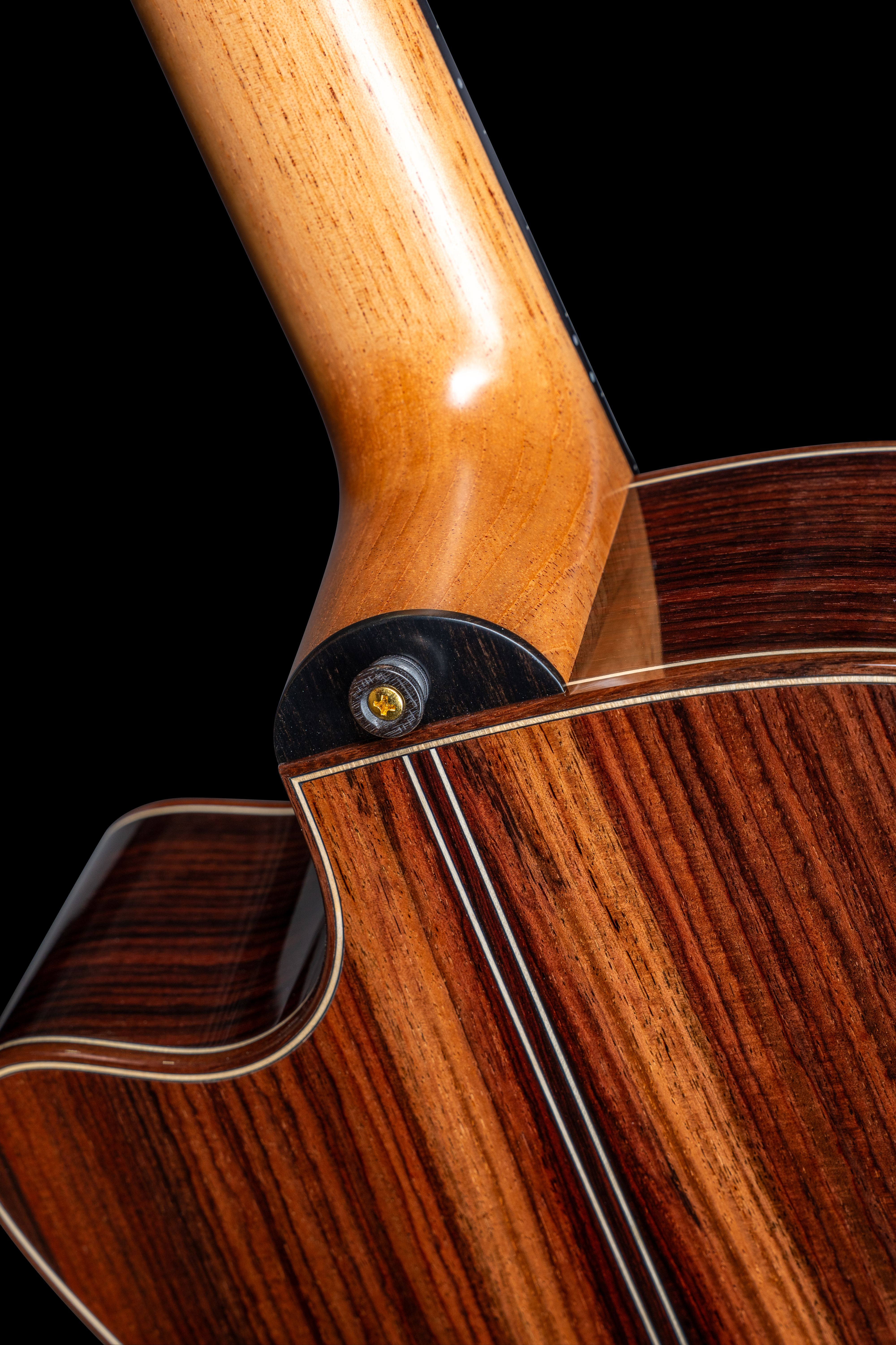 M-32 CP Classic Crossover Deluxe